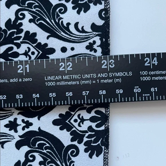 Soybu Black and White Damask Midi Skirt - Picture 5 of 7